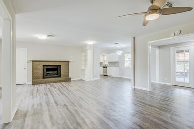 1030 Mosher Ln, Houston, TX 77088 - photo 5