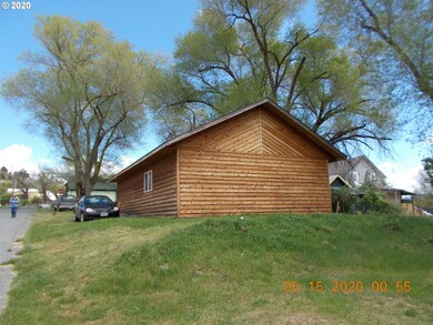 160 N Main St, Prairie City, OR 97869 - photo 4