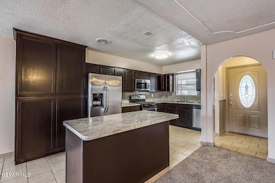 10621_Captain_Valtr_-11