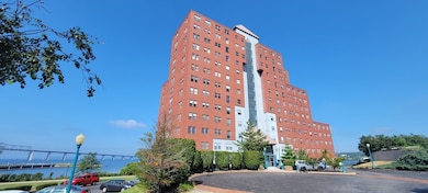 Point Gloria Condominiums unit 1012, Fall River, MA 02720 - photo 2