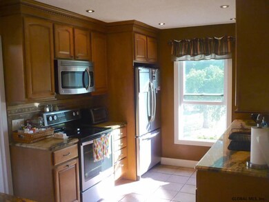 19 3rd St, Athens, NY 12015 - photo 3