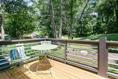 Have your morning coffee surrounded by nature!