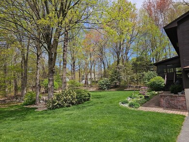 38 Meadowlark Cir, Ludlow, MA 01056 - photo 7