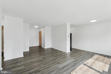 2101 17 Chestnut St unit 1208, Philadelphia, PA 19103 - photo 2