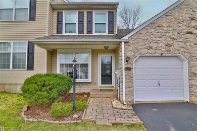 1239 Meadowview Cir, Lansdale, PA 19446 - photo 2