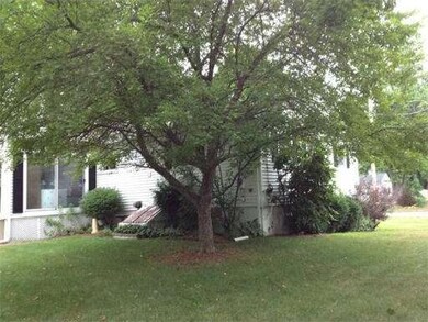 16 Paxton Rd, Spencer, MA 01562 - photo 4