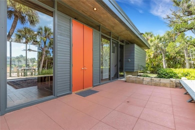 62 Sandy Hook Rd S, Sarasota, FL 34242 - photo 4