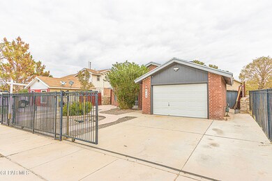 512 Katherine Dr, Horizon City, TX 79928 - photo 3