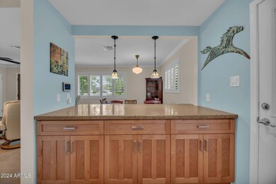 Kitchen Island/Wet Bar