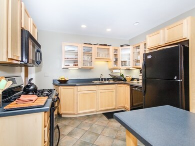 62 Granville Rd unit 1, Cambridge, MA 02138 - photo 4