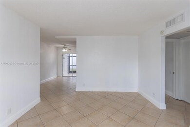 4415 Treehouse Ln unit 23C, Tamarac, FL 33319 - photo 3
