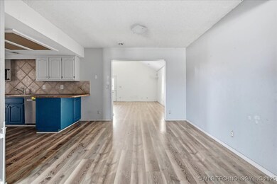 1812 N Butternut Ave, Broken Arrow, OK 74012 - photo 4