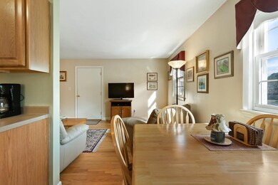 8 Austin Ct unit C, Saugus, MA 01906 - photo 4