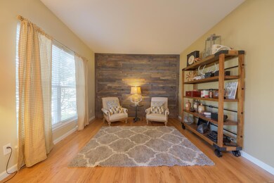 Great office space or room to cozy up with your favorite book!