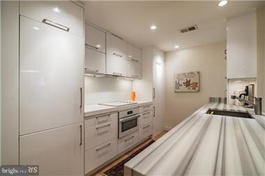 2302 17th St NW unit A, Washington, DC 20009 - photo 5
