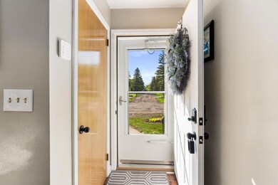 2331 W 26th St, Duluth, MN 55811 - photo 3