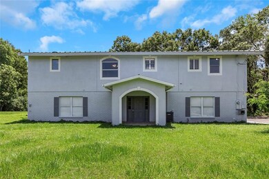 5527 Wilkins Rd, Tampa, FL 33610 - photo 4