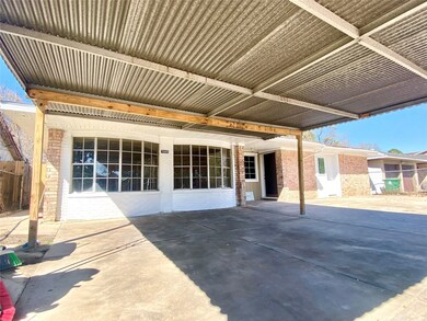 7445 Gleason Rd, Houston, TX 77016 - photo 3