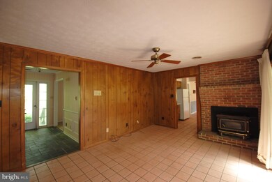 2247 Jones Rd, Winchester, VA 22602 - photo 4