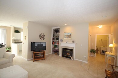 5984 Naughten Pond Dr unit 5984, Columbus, OH 43213 - photo 2