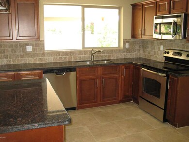 (03) Kitchen