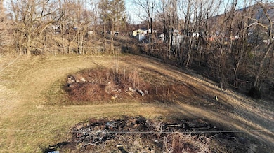 745 Peppers Ferry Rd, Pulaski, VA 24301 - photo 3