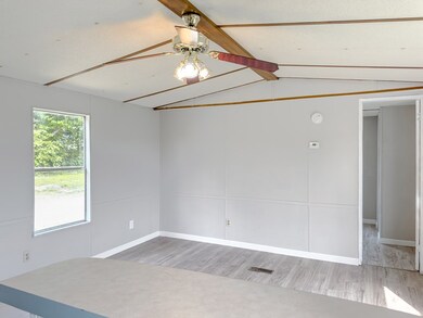 1099 Norton Bridge Rd unit 14, Chatsworth, GA 30705 - photo 3