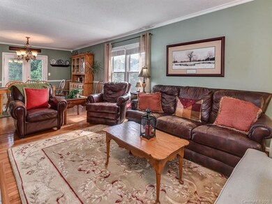 6 Sawmill Rd, Asheville, NC 28803 - photo 4