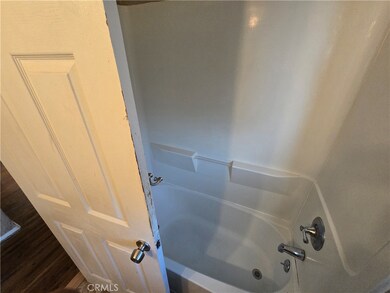 912 E 119th St, Los Angeles, CA 90059 - photo 7