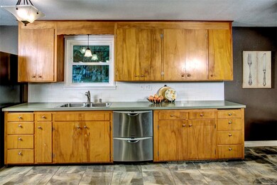 8723 231st St SW, Edmonds, WA 98026 - photo 6