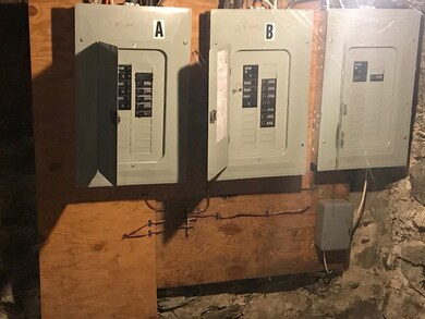 122 Canterbury St, Worcester, MA 01603 - photo 7