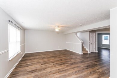 1255 Fiesta Dr, Franklin, IN 46131 - photo 3