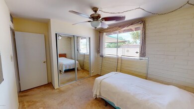 8341-E-Desert-Steppes-Dr-Bedroom(2)