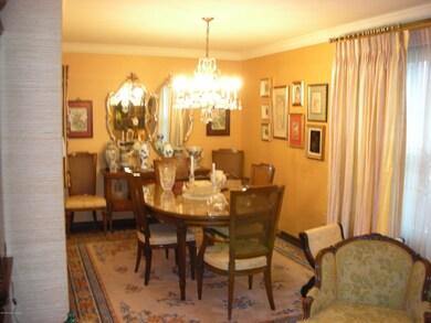 Formal Dinning Room