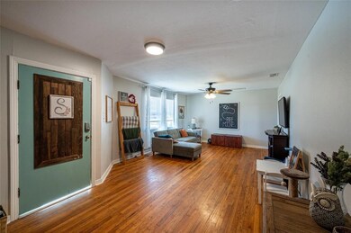 1705 E Peyton St, Sherman, TX 75090 - photo 5