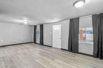 836 Mabel Place, El Paso, TX 79928 - photo 3