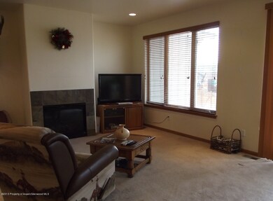 living room (2)