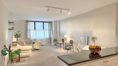 Troy Towers unit 112, Union City, NJ 07087 - photo 7