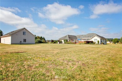 8301 Bordeaux Loop SW, Olympia, WA 98512 - photo 4