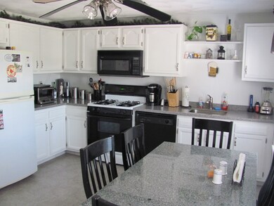 19 W Hill Dr unit 19, Westminster, MA 01473 - photo 3