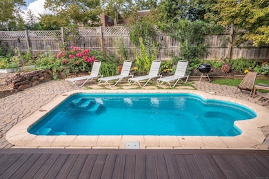 1640 Boulevard, West Hartford, CT 06107 - photo 5