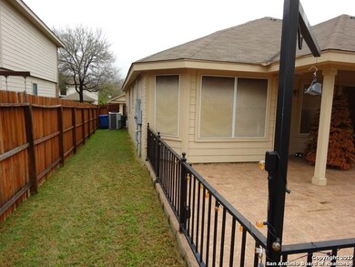 7835 Bur Oak Way, San Antonio, TX 78223 - photo 4