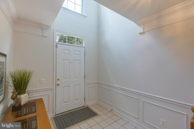 5447 Summer Leaf Ln, Alexandria, VA 22312 - photo 5