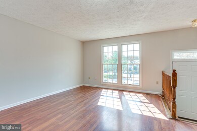 8035 Brightwood Ct, Ellicott City, MD 21043 - photo 4