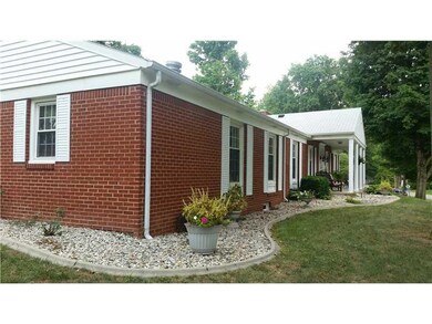 1045 Harter Blvd, Anderson, IN 46011 - photo 4