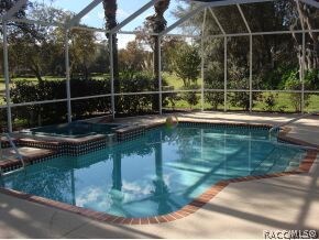 Heated pool & spa
