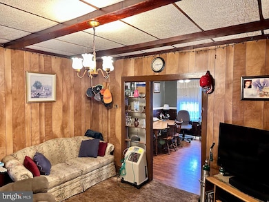 153 N Front St, Newport, PA 17074 - photo 2