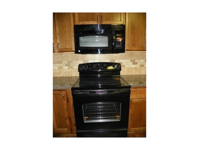 312 Highland Rd, Lansing, KS 66043 - photo 7