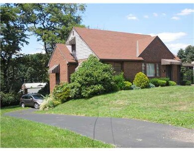 43 Longvue Cir, Ambridge, PA 15003 - photo 2