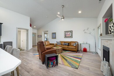 2220 Highland Meadow Loop (6 of 25)